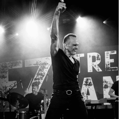 Hank Azaria and the EZ Street Band